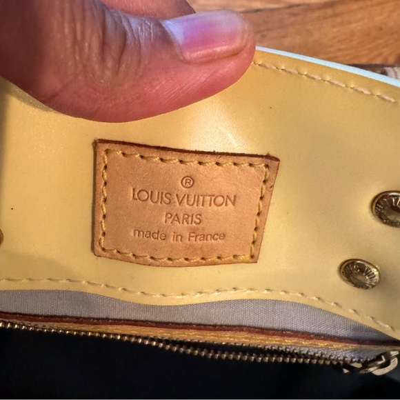 AUTHENTIC!! LV MONOGRAM VERMIS READE MINI TOTE YELLOW COLOR WITH COA. - Picture 5 of 7